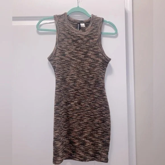 H&M dress - Picture 1 of 5